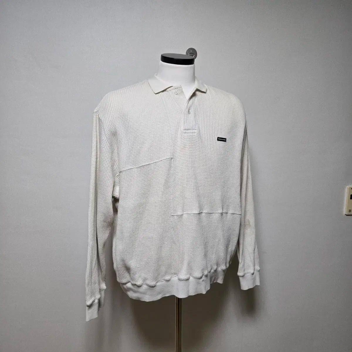 디스이즈네버댓 카라 니트