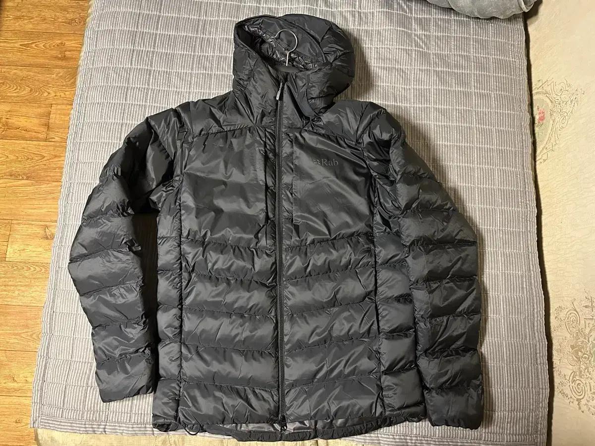 Rab 씨러스 울트라 후디 블랙 L 새상품