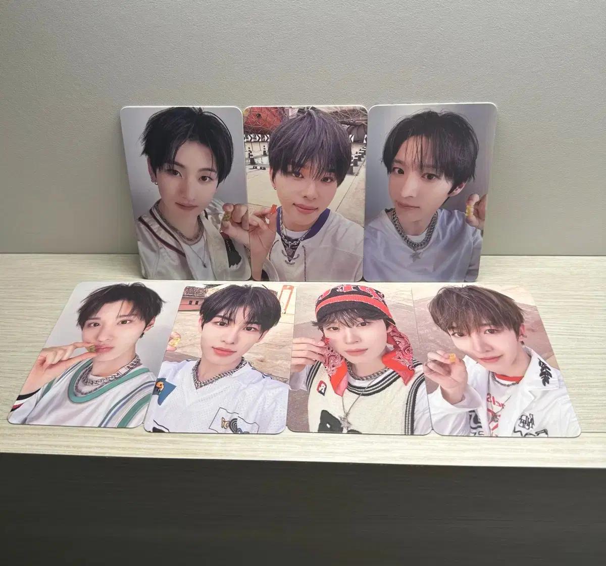 킥플립 프리즈 공방포카 일괄 양도