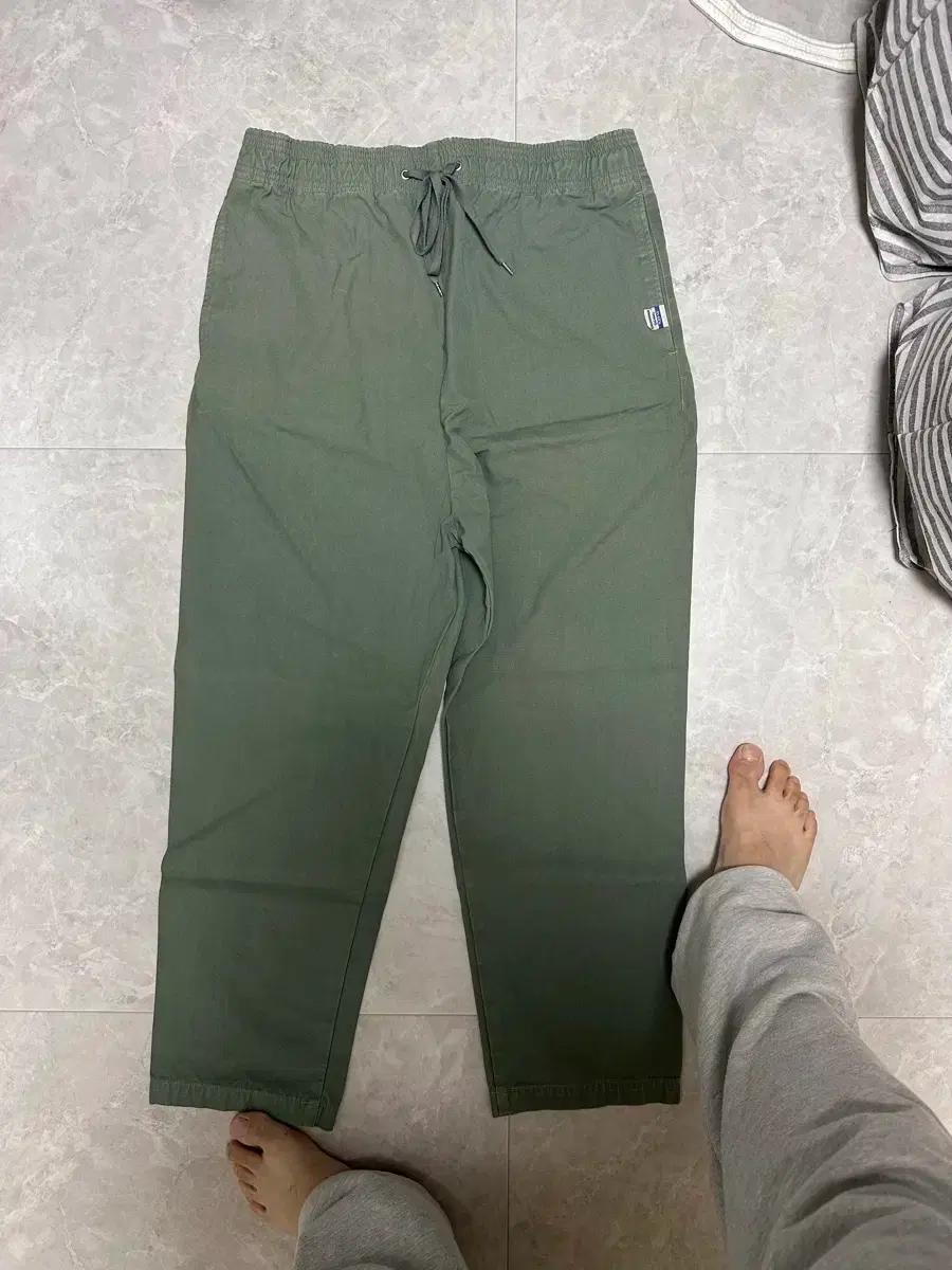 미하라 야스히로 팬츠