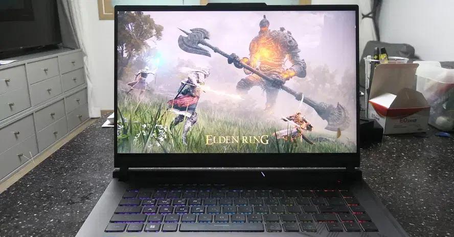 아수스 최신 ROG 고성능 게이밍 노트북/라이젠9.RTX5070