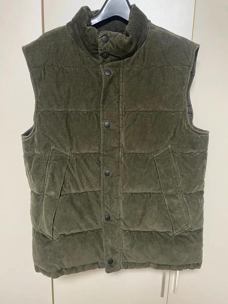 Banana republic 코듀로이 vest (솜패딩) M