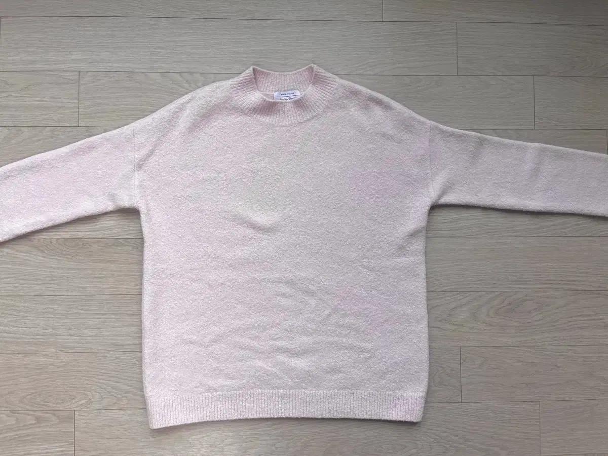 앤아더스토리즈 핑크 니트