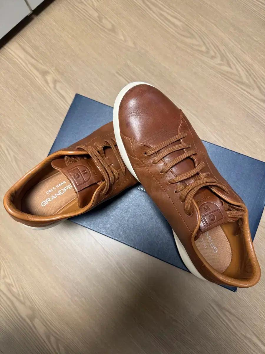 콜한 GRANDPRO 스니커즈 브라운 285