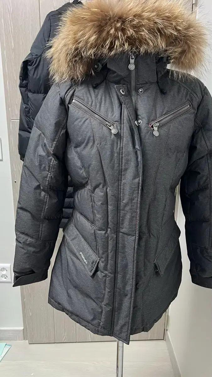 Pyrenex 여성 패딩