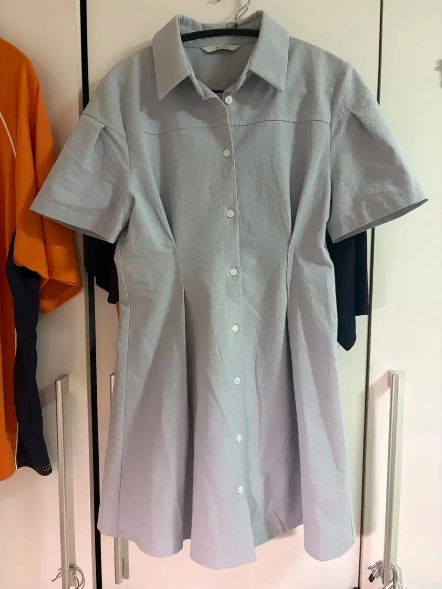 소라색 핀턱 여름 반팔 원피스