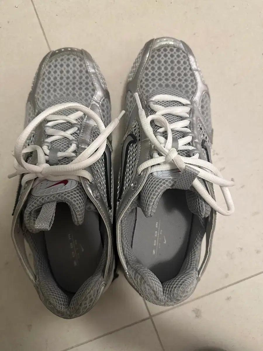 나이키 줌 스피리돈 275 판매합니다