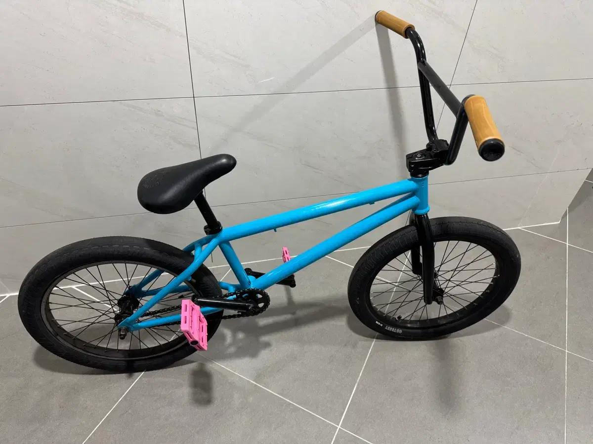 Bmx 선데이 프라이머