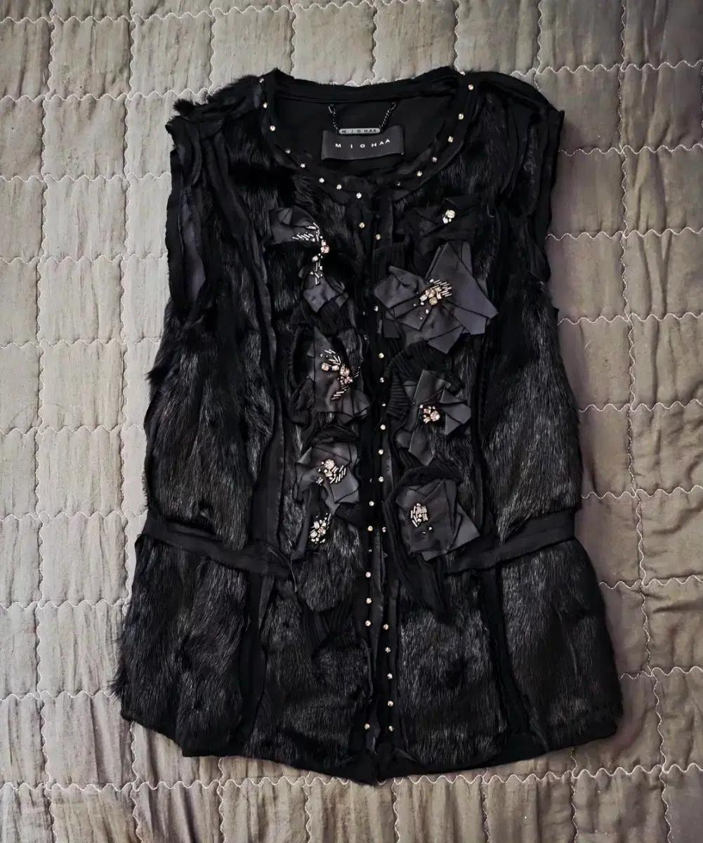 (새상품)백화점 미샤 프리테이지 모100 실크100 모피 베스트 55