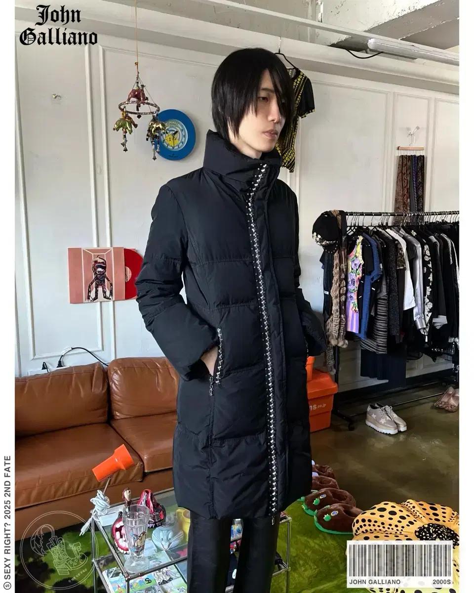 존 갈리아노 아카이브 빈티지 하이넥 스터드 푸퍼 다운 롱 패딩 코트 자켓