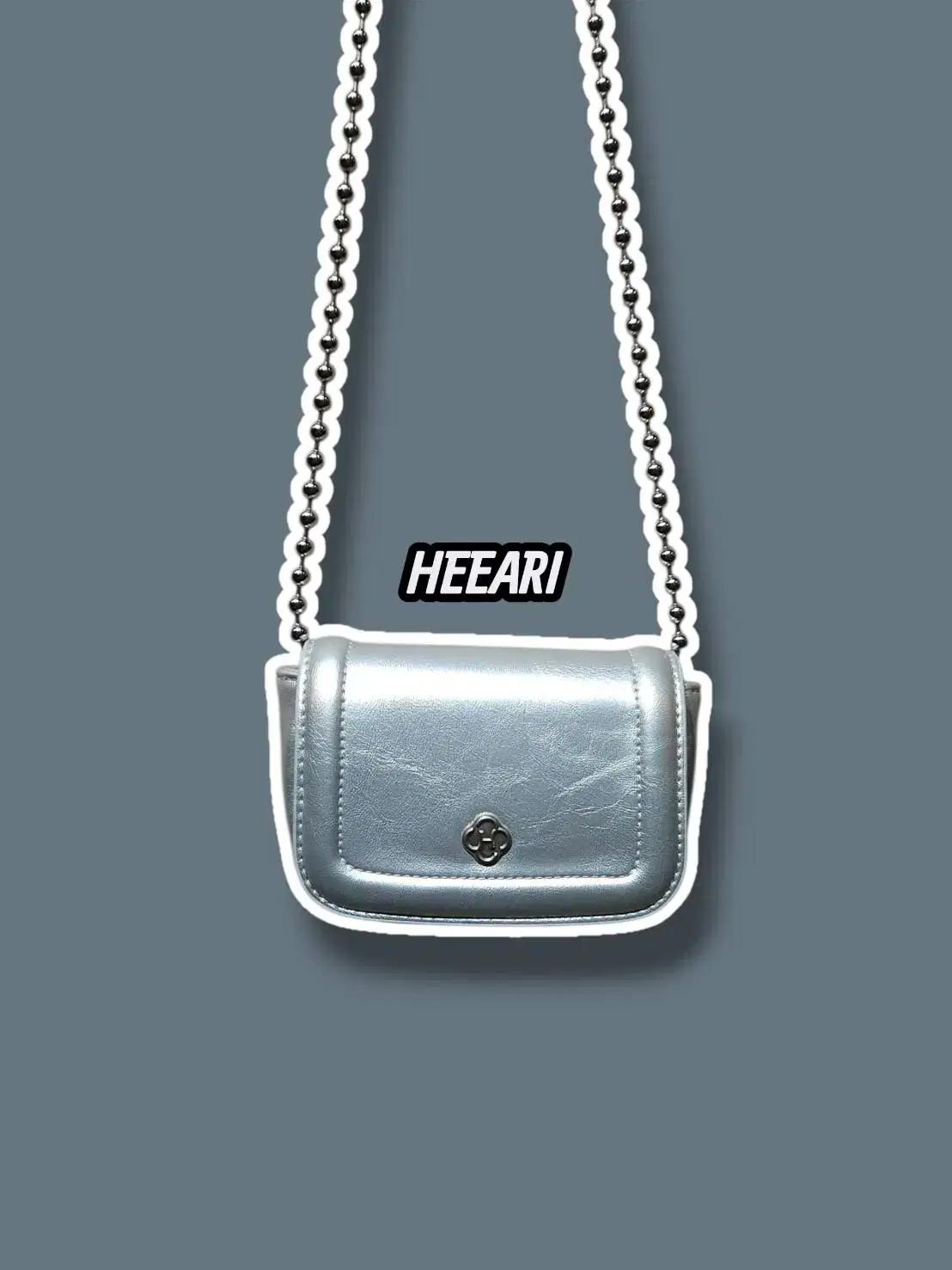HEEARI 히어리 포피 체인 미니 크로스백 실버 /1118