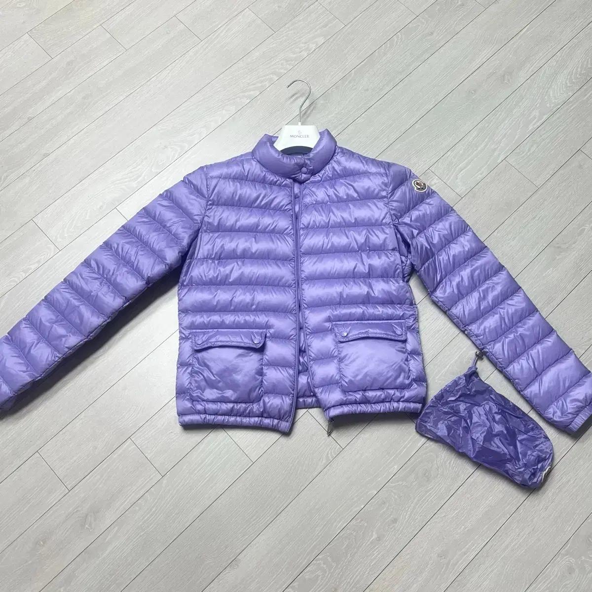 몽클레어 란스 2 숏 다운 자켓 경량패딩 몽클레르