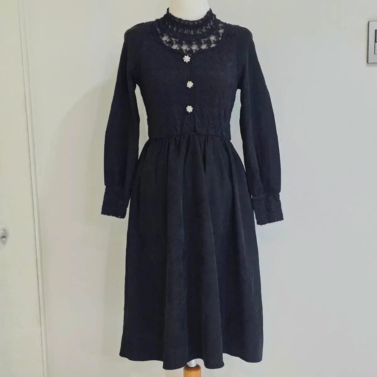 일본빈티지)블랙레이스 로판st 고딕로맨틱 스웨이드 롱원피스