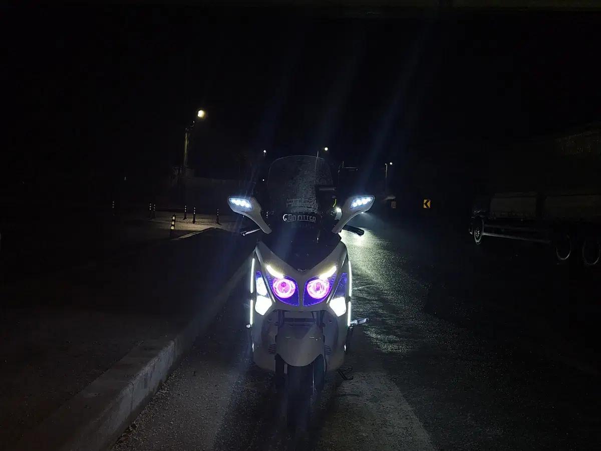 보이져 125 풀튜닝 오토바이 판매 스즈키 gsxr125 크루심 알파