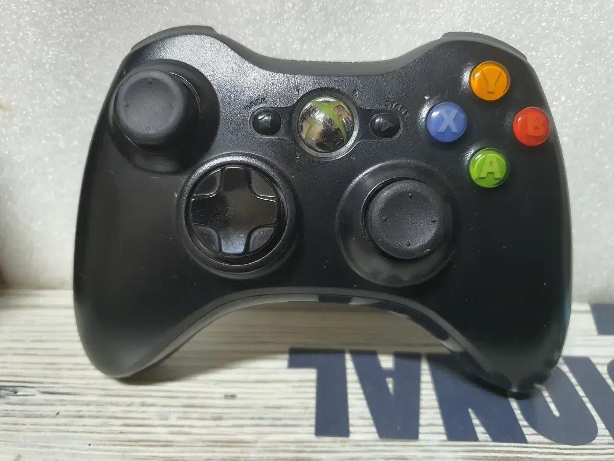 XBOX360 정품 유선 컨트롤러 블랙