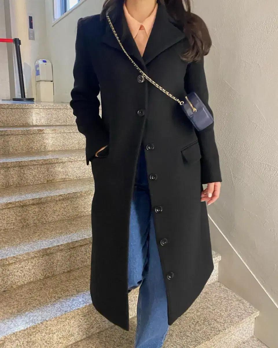 더름 the reum 블랙 롱 코트