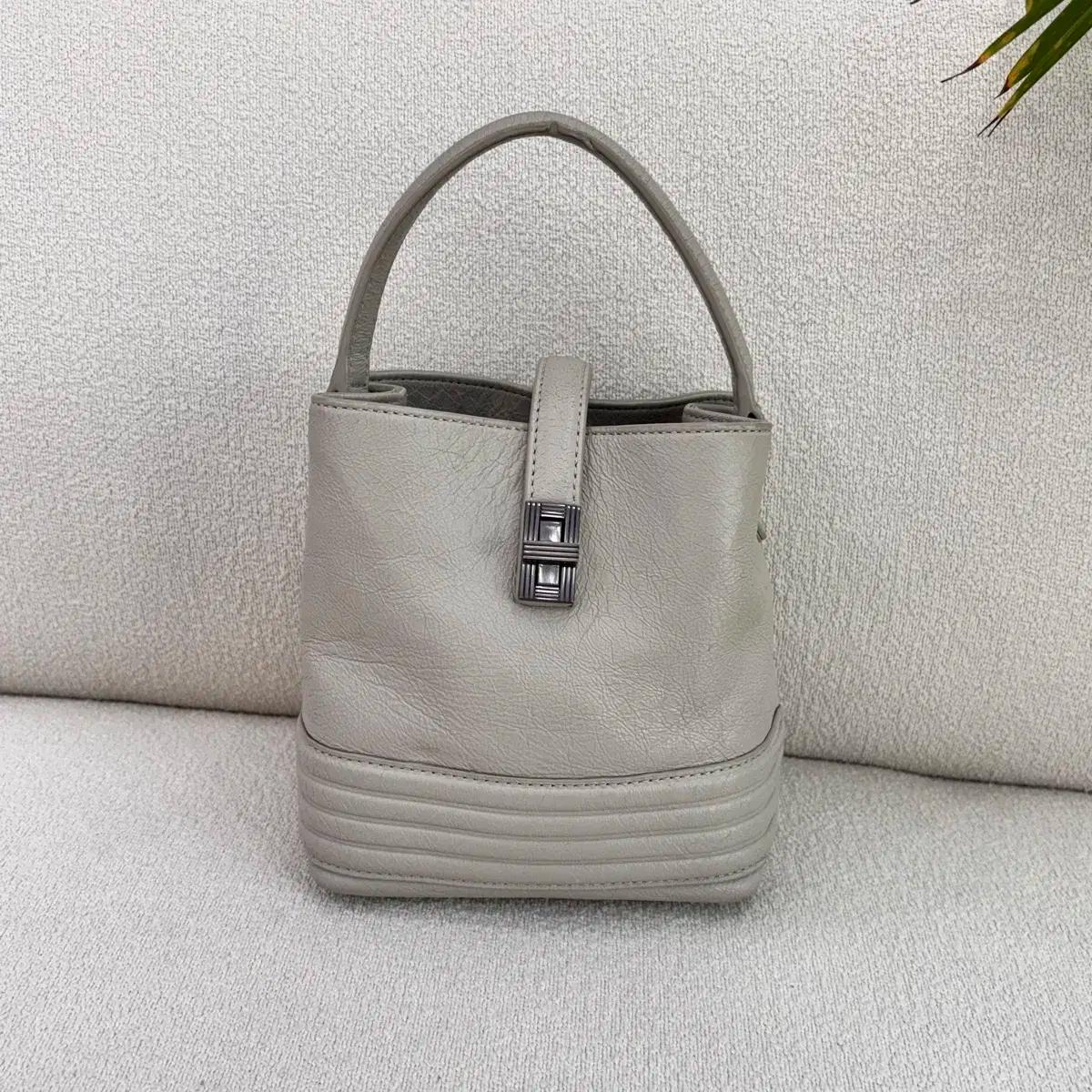 루즈앤 라운지 보티젤리 버킷RA2E9ABG423KBK