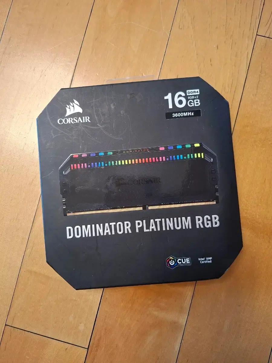커세어 도미네이터 플래티넘 RGB DDR4 16기가 램
