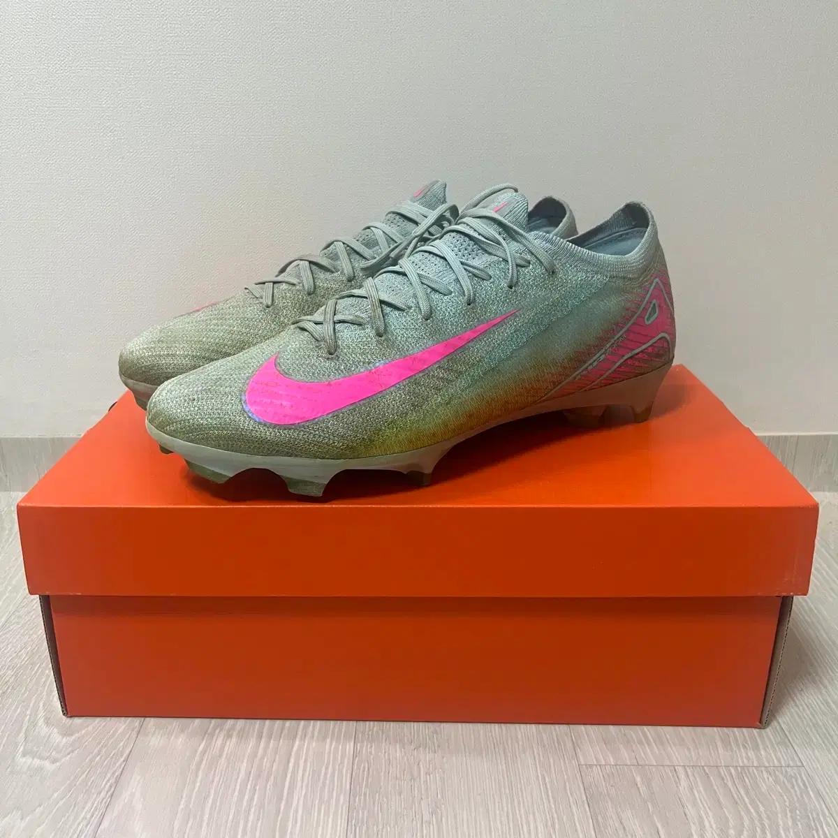 나이키 머큐리얼 베이퍼 16 엘리트 FG 축구화 (270)