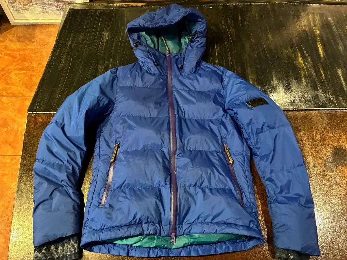 M) 난가 NANGA x 클리프 메이어 핑거홀 립스탑 패딩 딥블루