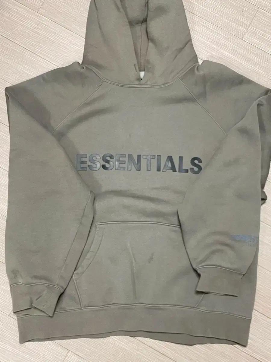 에센셜 ESSENTIALS 후드티 카키