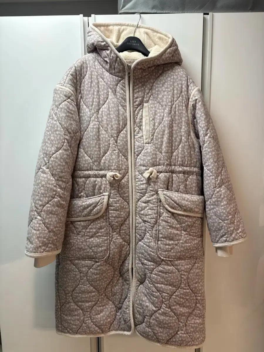 써스데이 아일랜드 패딩코트 (S)