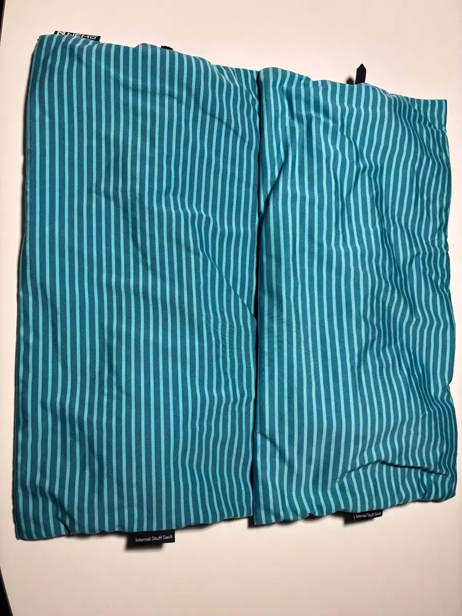 니모 필로 엘리트 캠핑 베개 두 개 일괄