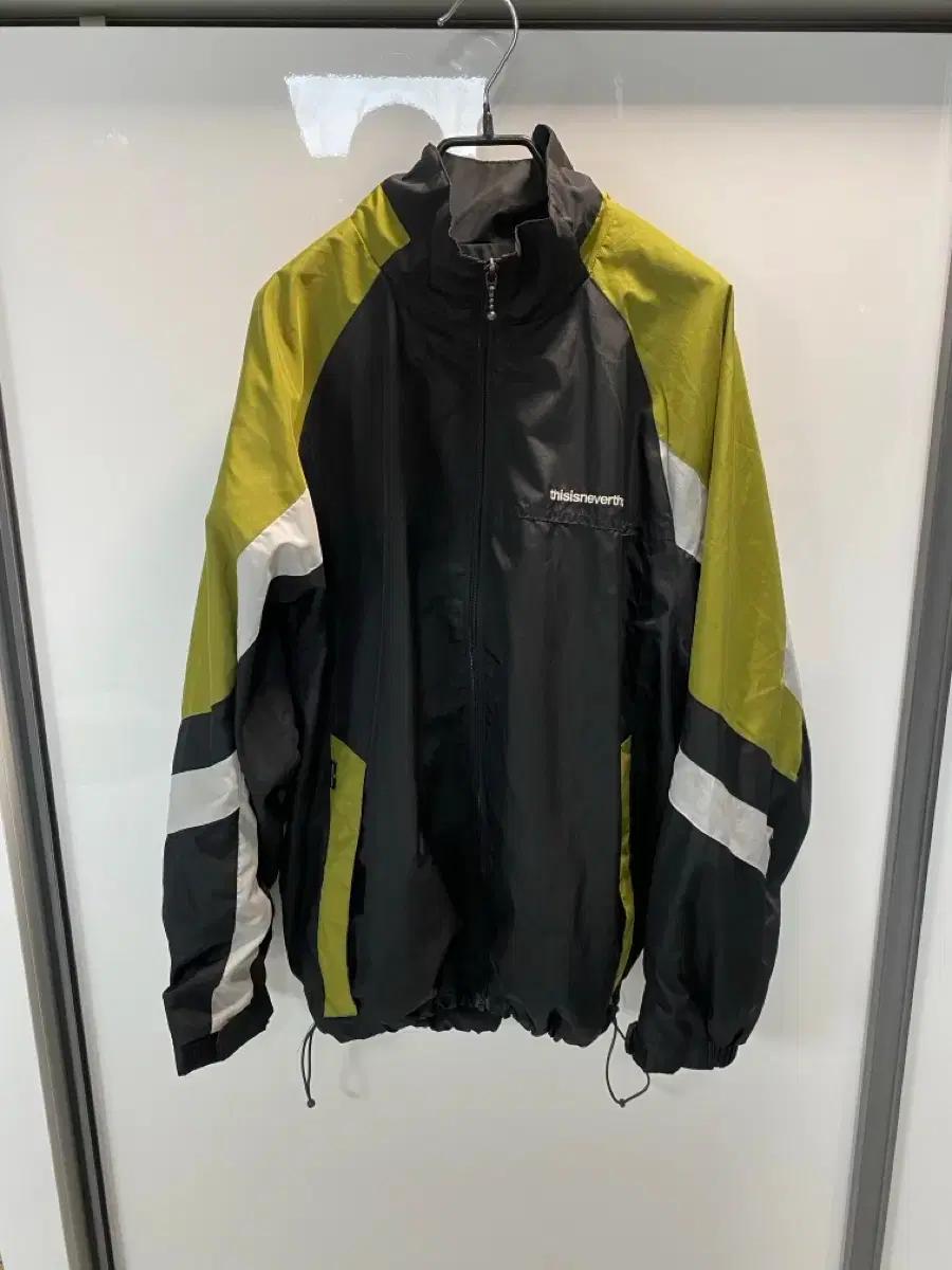 디스이즈네버댓 하이킹 자켓 M