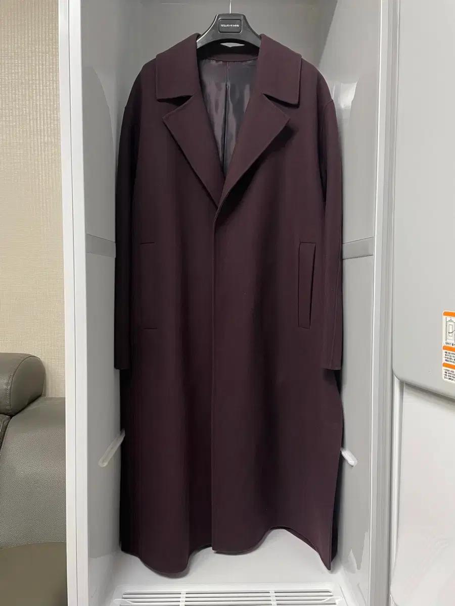 솔리드옴므 와인 오버핏 핸드메이드 롱코트 48사이즈