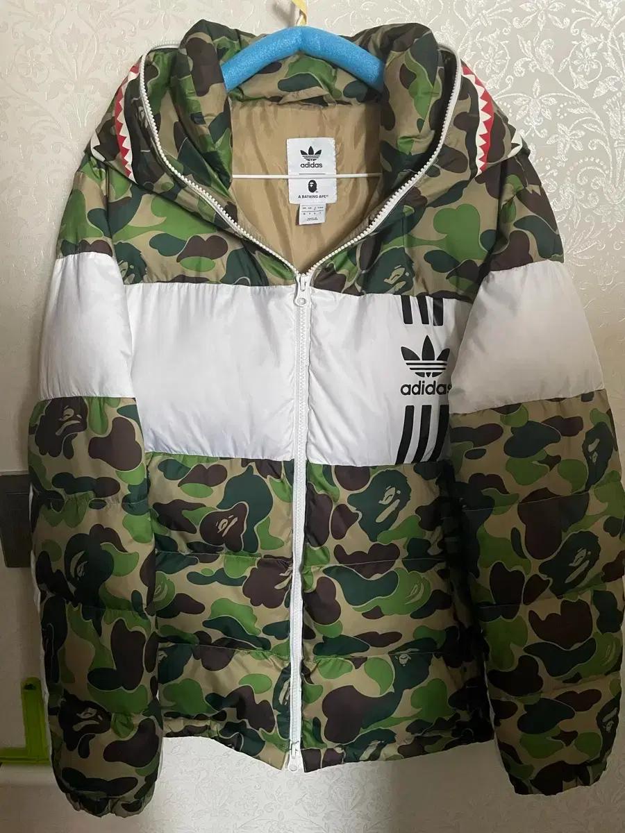 아디다스 베이프 샤크패딩 판매합니다