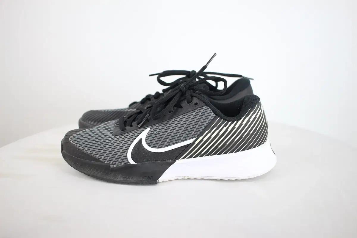 나이키 여성용 줌 베이퍼 프로2 HC 테니스화 사이즈 250mm