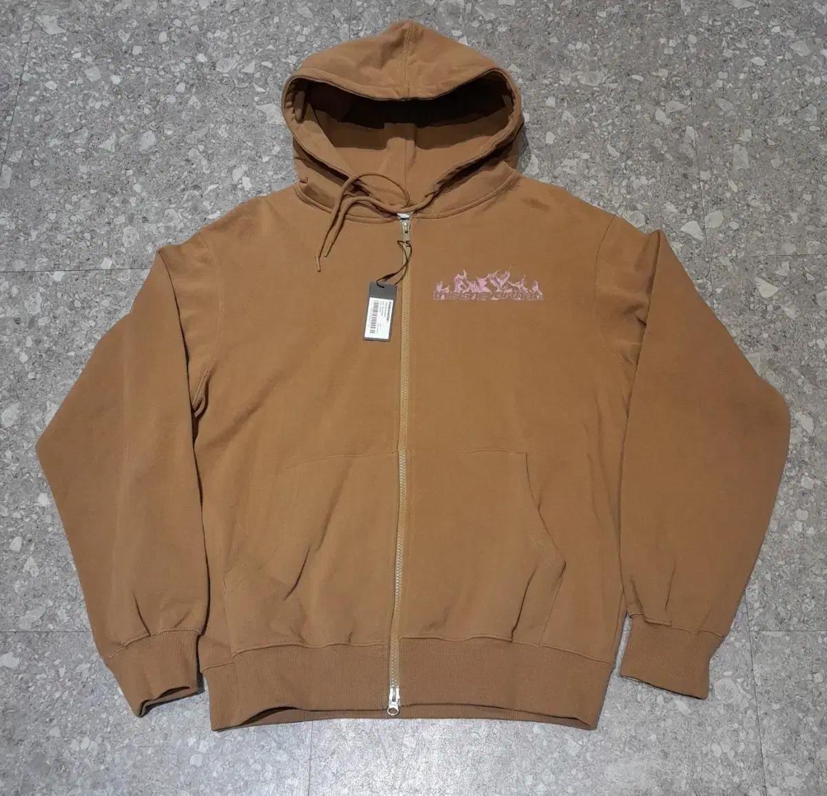 (새상품) 디스이즈네버댓 플레임 후드집업 브라운 (M)