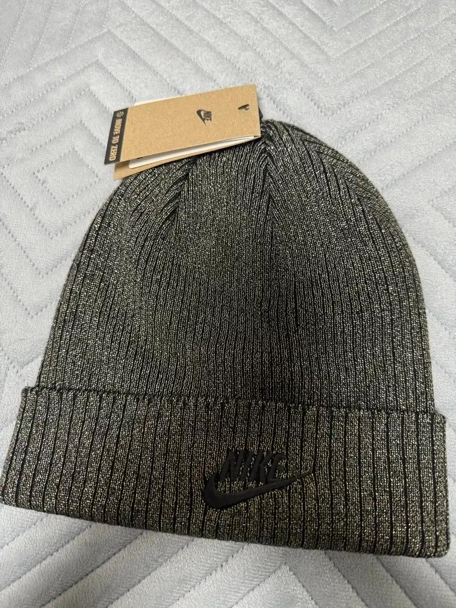 나이키 피크 비니 메탈릭 블랙 새상품