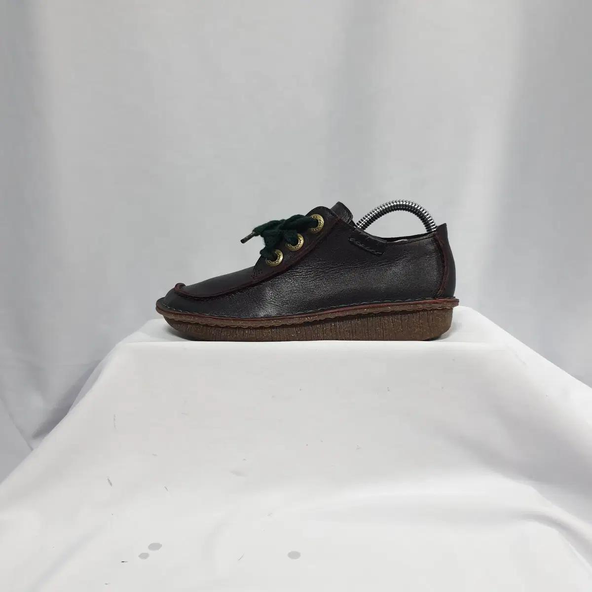 빈티지하서 225 클락스 컴포트 레이스업 캐주얼 스니커즈 운동화