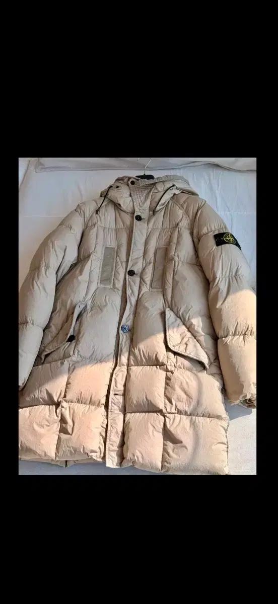 스톤아일랜드 19fw 크링클랩스 롱패딩 베이지 (M)