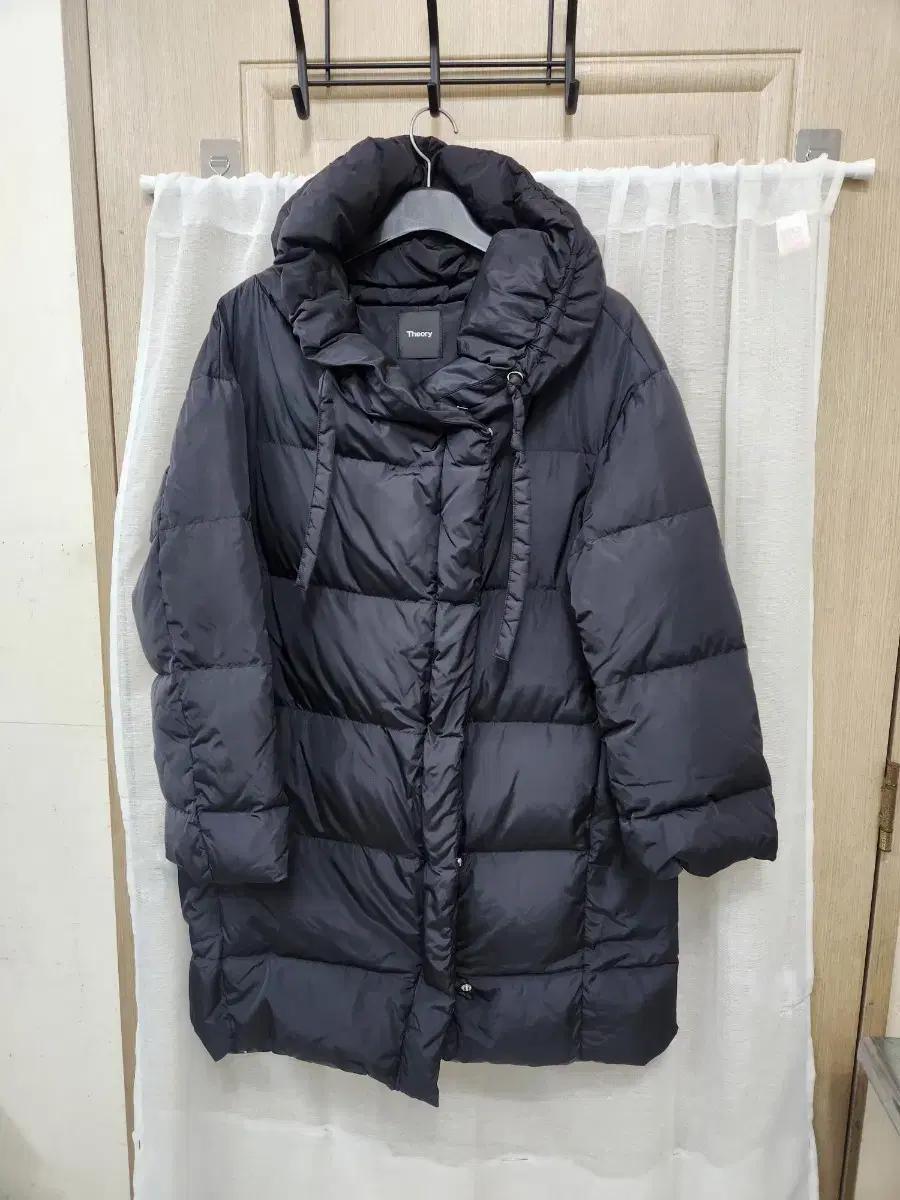 Theory 띠어리 블랙 여성 다운패딩 롱코트 M