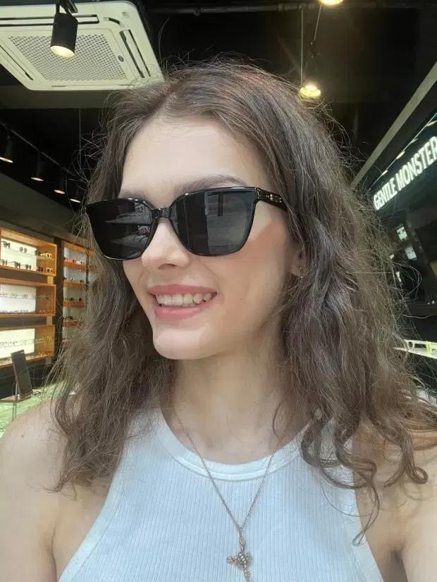 젠틀몬스터 몬도 mondo 01 블랙