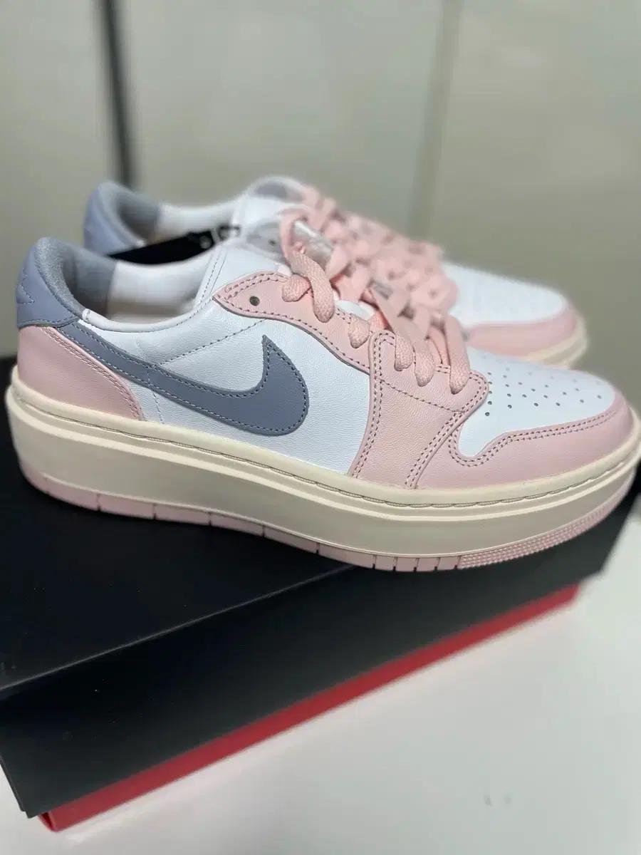 265사이즈 조던 스니커드 나이키 스크래치 새상품  DH7004-600