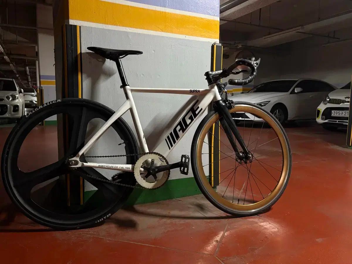 에이지 SUPRA 픽시 자전거 화이트