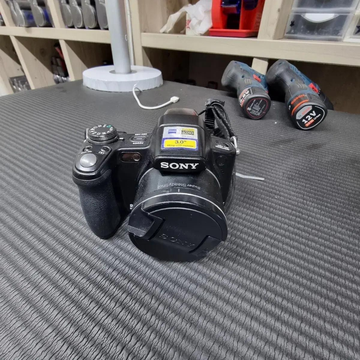 소니 Super SteadyShot 카메라