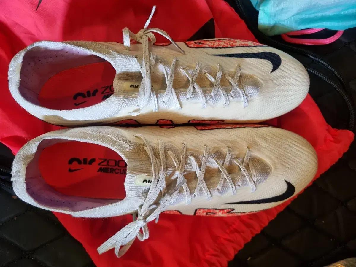 나이키 줌 머큐리얼 SG축구화