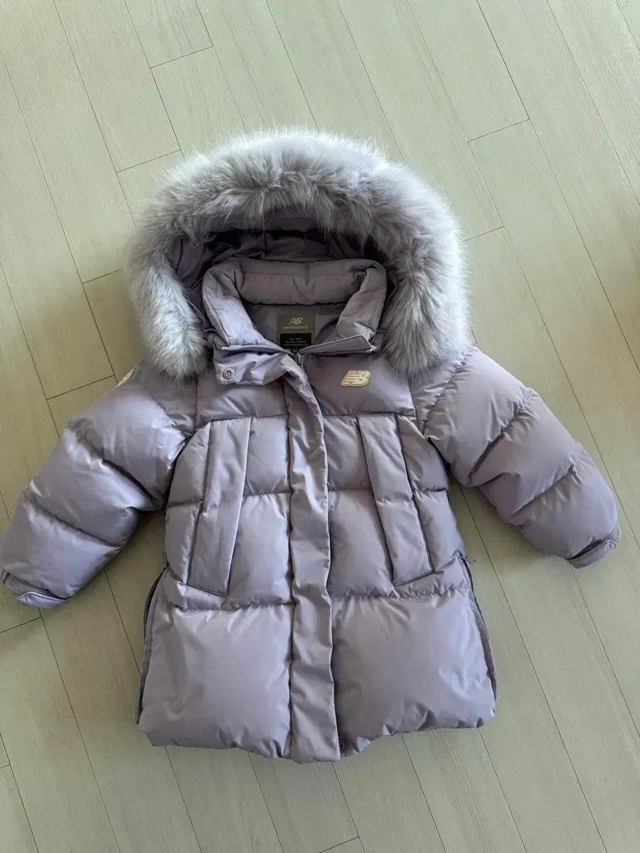 뉴발란스 키즈 패딩 (120사이즈)상태 최상
