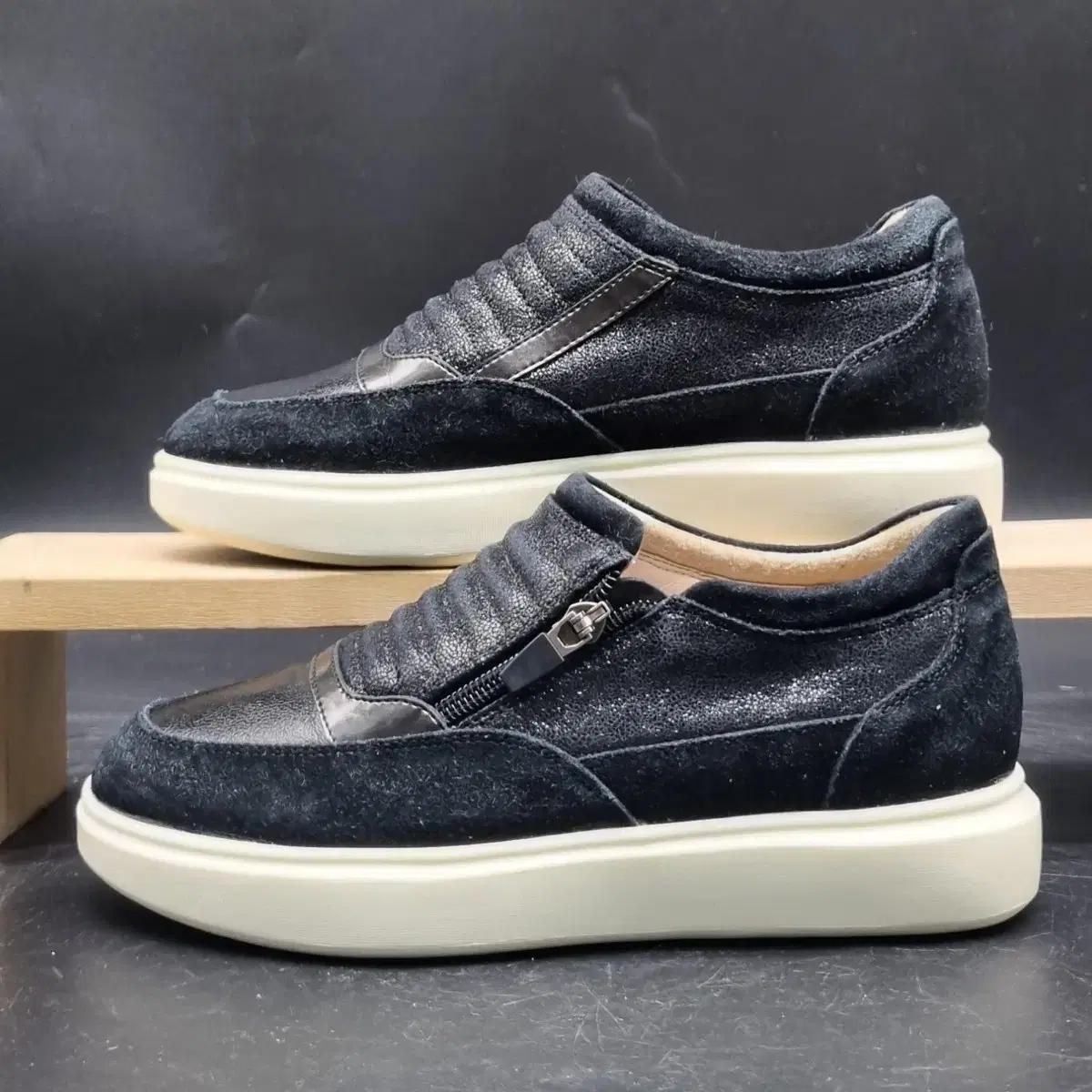 버팔로 여성키높이슬립온235(굽5)