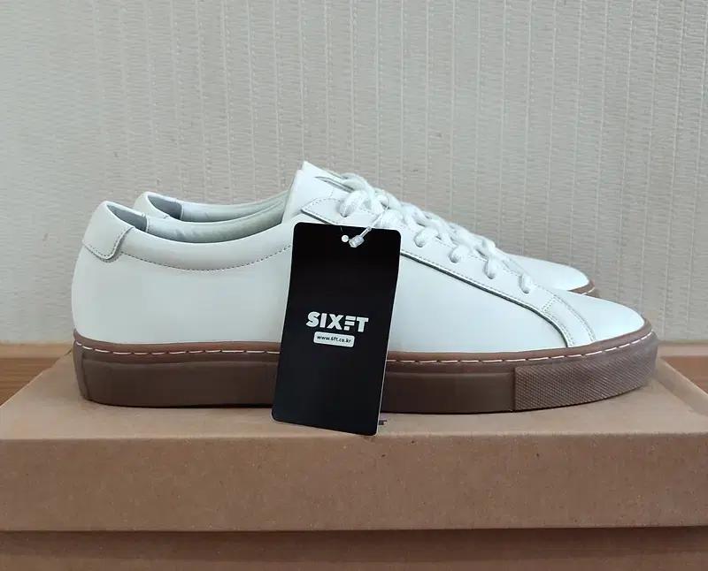 식스핏270 소가죽 스니커즈 새상품 남성운동화 키높이