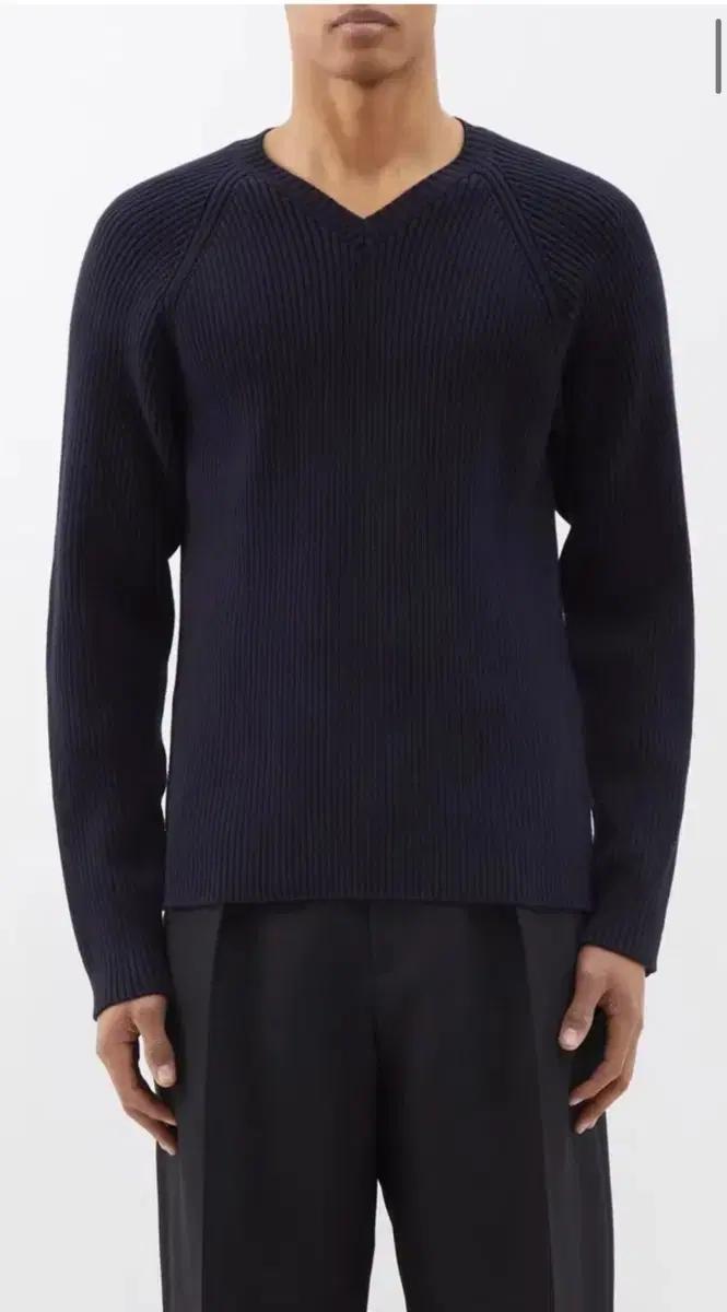 The row tomas knit
