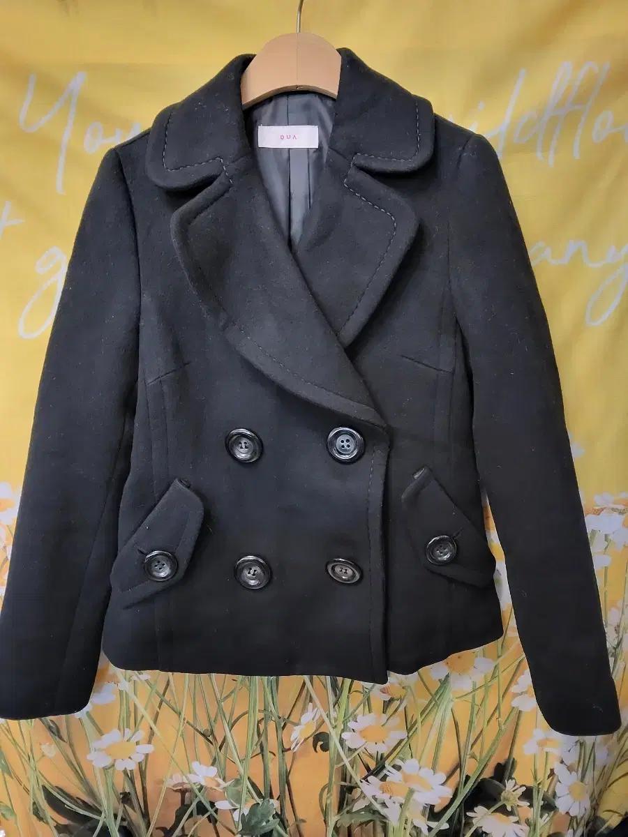 QUA 블랙 더블 버튼 숏 코트 S