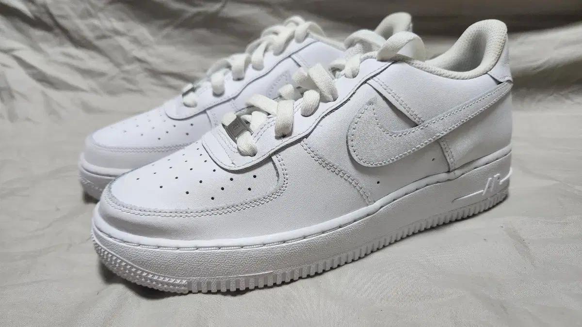 (GS) 나이키 에어포스 1 LE 화이트(250mm, 7Y)