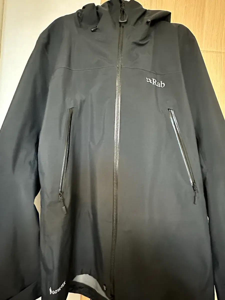 Rab 랩 캉리 3레이어 고어텍스 자켓 판매합니다.