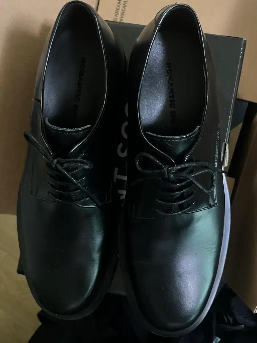 (1회착) 로맨틱무브 베이스먼트 더비 275