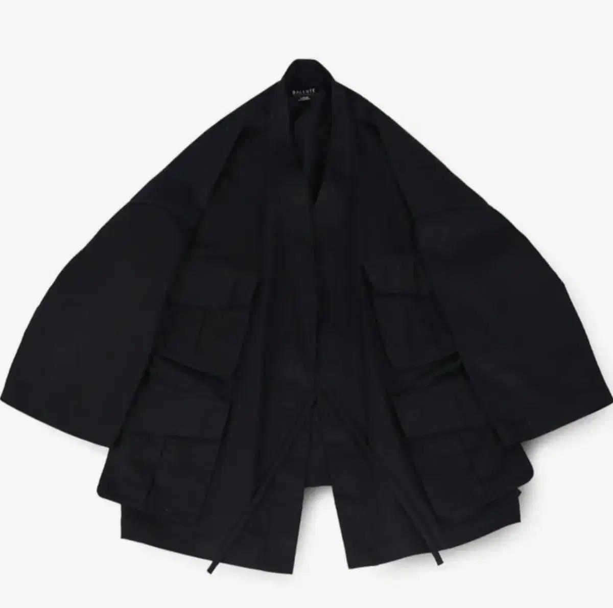 BALLUTE 발루트 로브 포켓 숏 자켓 MB752